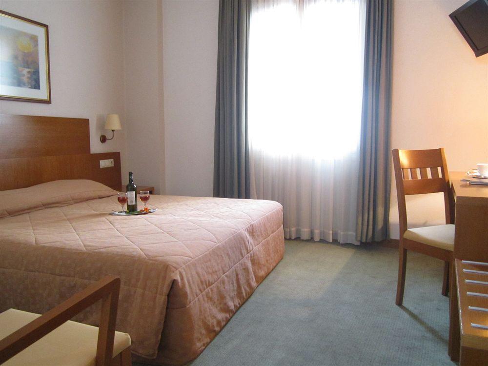 Athos Hotel Афины Экстерьер фото
